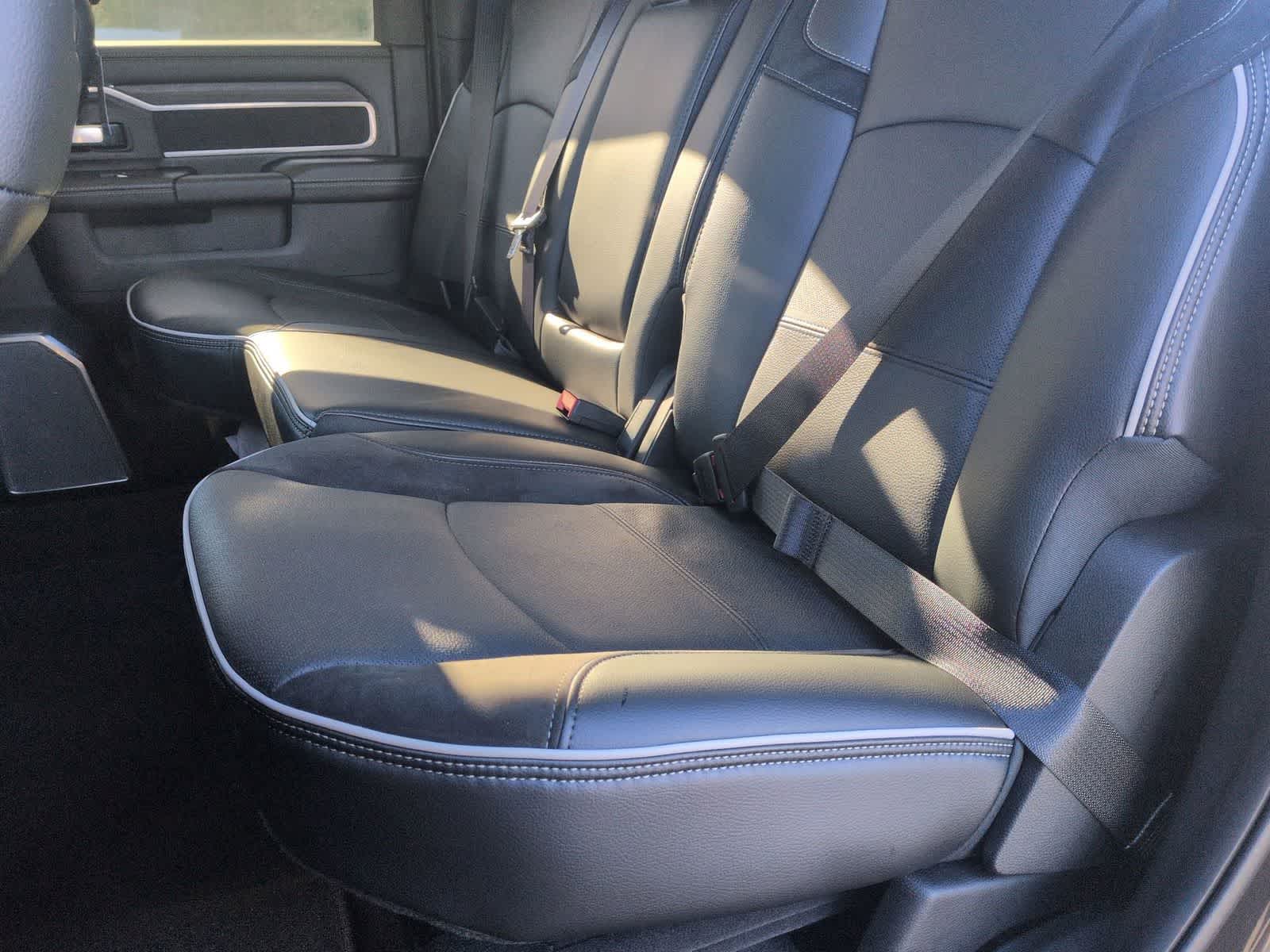 2026 RAM 2500 RAM 2500 LARAMIE CREW CAB 4X4 6'4' BOX