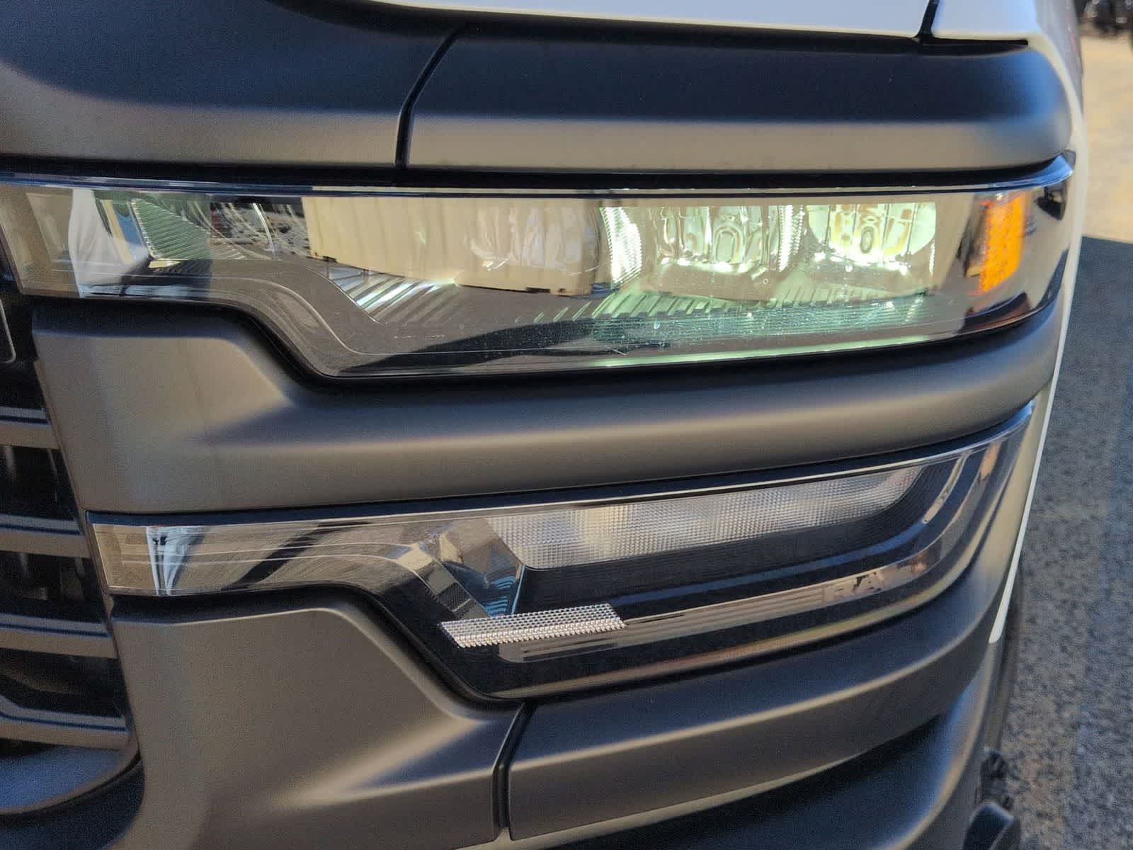 2026 RAM 3500 RAM 3500 TRADESMAN CREW CAB 4X4 8' BOX