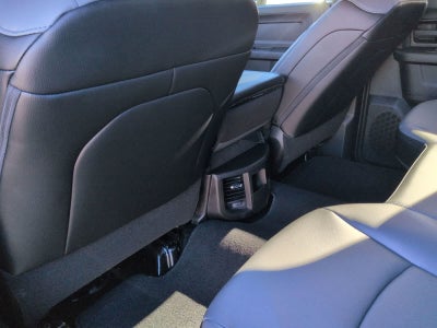 2026 RAM 3500 RAM 3500 TRADESMAN CREW CAB 4X4 8' BOX