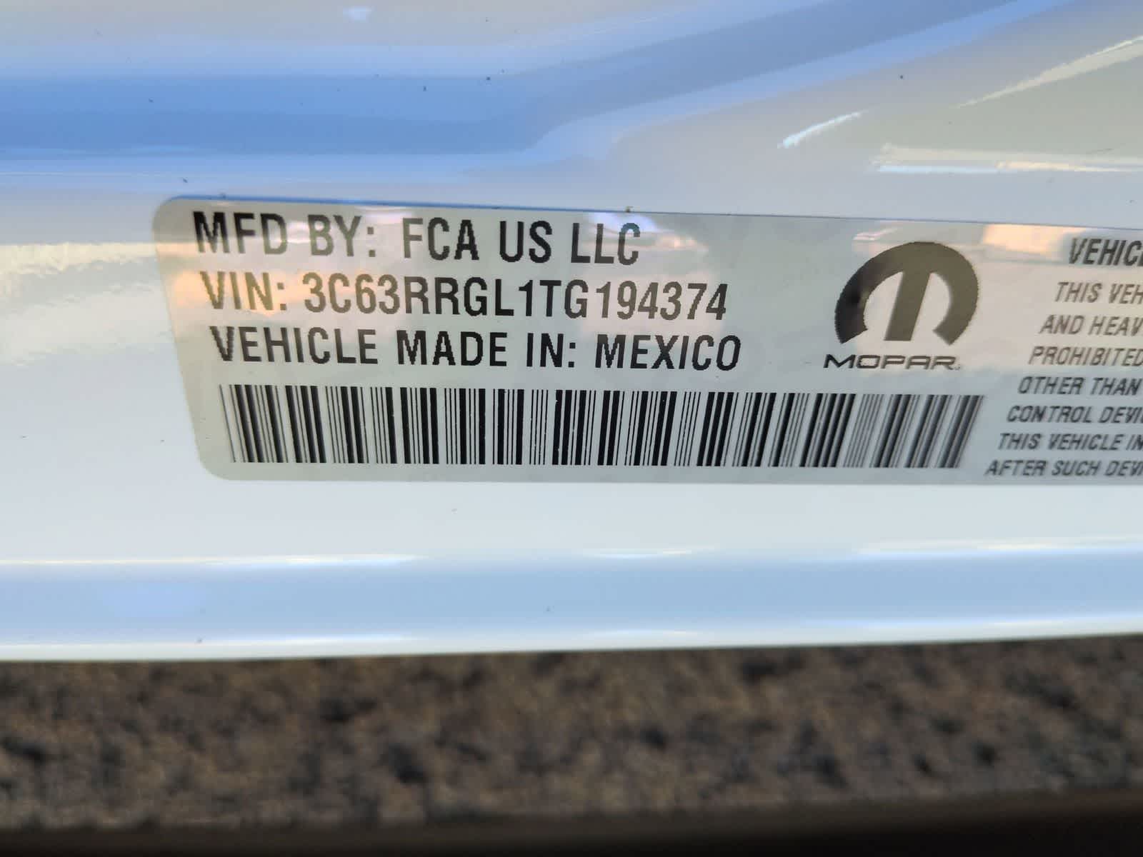 2026 RAM 3500 RAM 3500 TRADESMAN CREW CAB 4X4 8' BOX