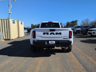 2026 RAM 3500 RAM 3500 TRADESMAN CREW CAB 4X4 8' BOX