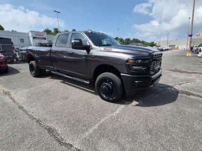 2026 RAM 3500 RAM 3500 TRADESMAN CREW CAB 4X4 8' BOX