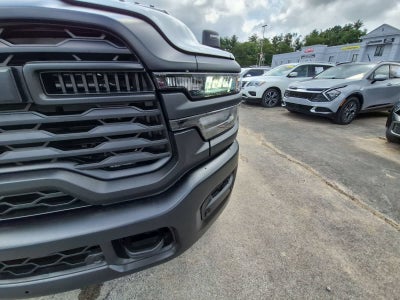 2026 RAM 3500 RAM 3500 TRADESMAN CREW CAB 4X4 8' BOX