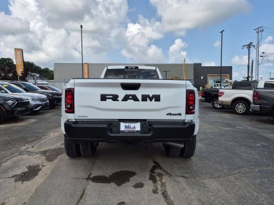2026 RAM 3500 RAM 3500 TRADESMAN CREW CAB 4X4 8' BOX