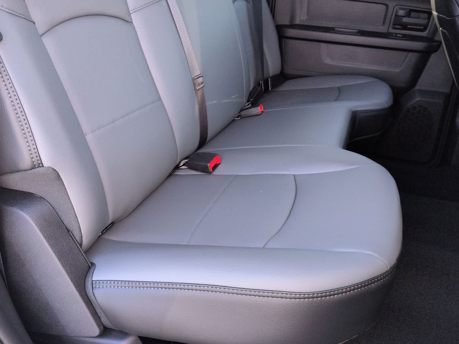 2026 RAM 3500 RAM 3500 TRADESMAN CREW CAB 4X4 8' BOX