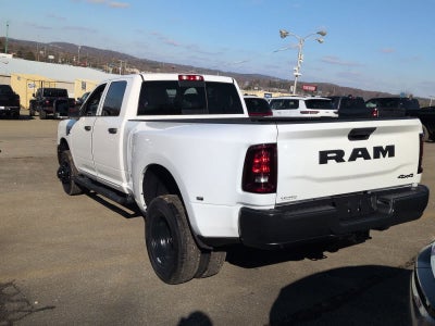 2026 RAM 3500 RAM 3500 TRADESMAN CREW CAB 4X4 8' BOX