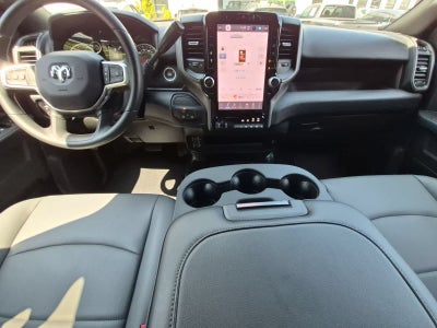 2026 RAM 3500 RAM 3500 TRADESMAN CREW CAB 4X4 8' BOX
