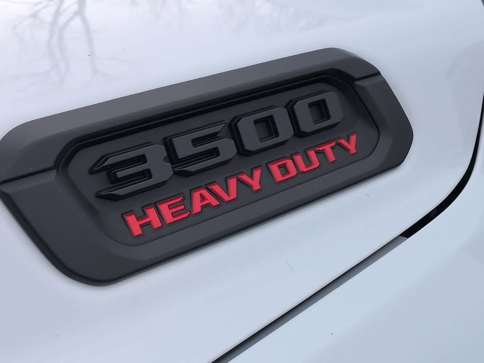 2026 RAM 3500 RAM 3500 TRADESMAN CREW CAB 4X4 8' BOX