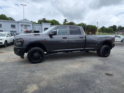 2026 RAM 3500 RAM 3500 TRADESMAN CREW CAB 4X4 8' BOX