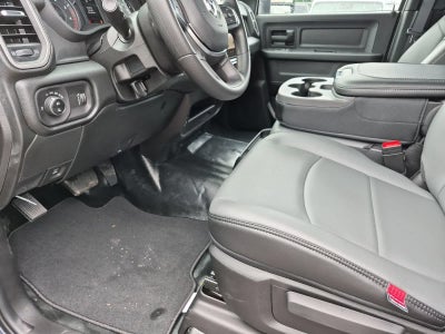 2026 RAM 3500 RAM 3500 TRADESMAN CREW CAB 4X4 8' BOX