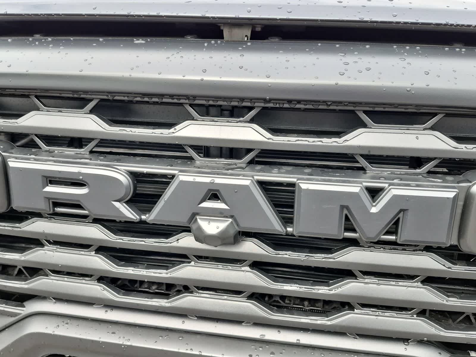 2026 RAM 3500 RAM 3500 TRADESMAN CREW CAB 4X4 8' BOX