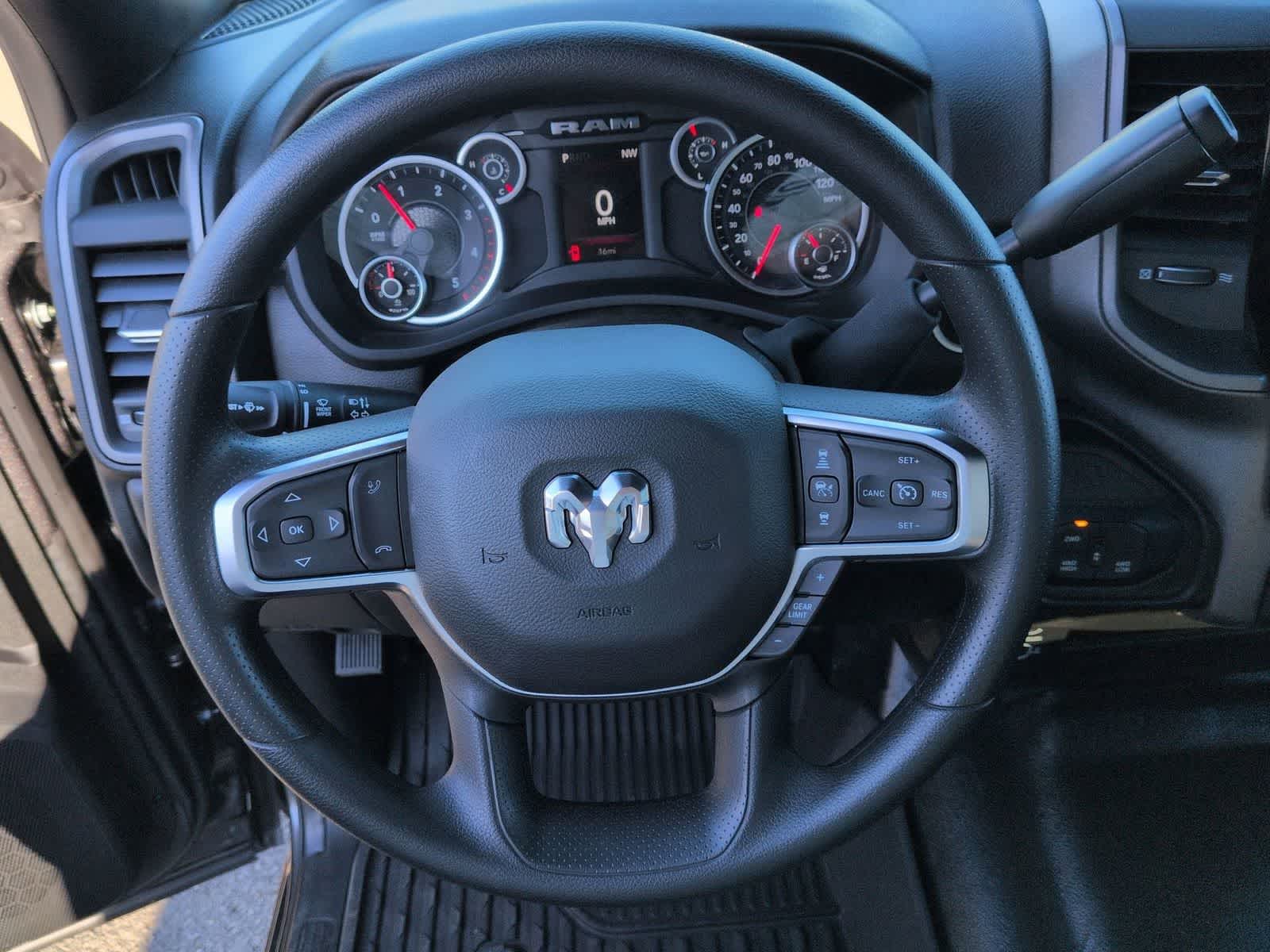 2026 RAM 3500 RAM 3500 TRADESMAN CREW CAB 4X4 8' BOX