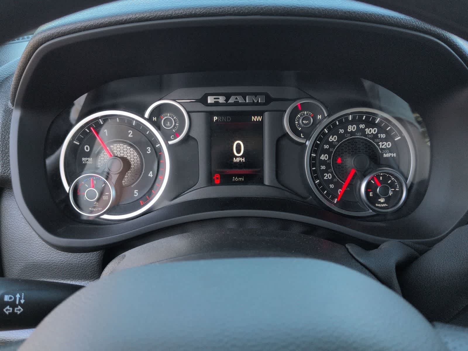 2026 RAM 3500 RAM 3500 TRADESMAN CREW CAB 4X4 8' BOX