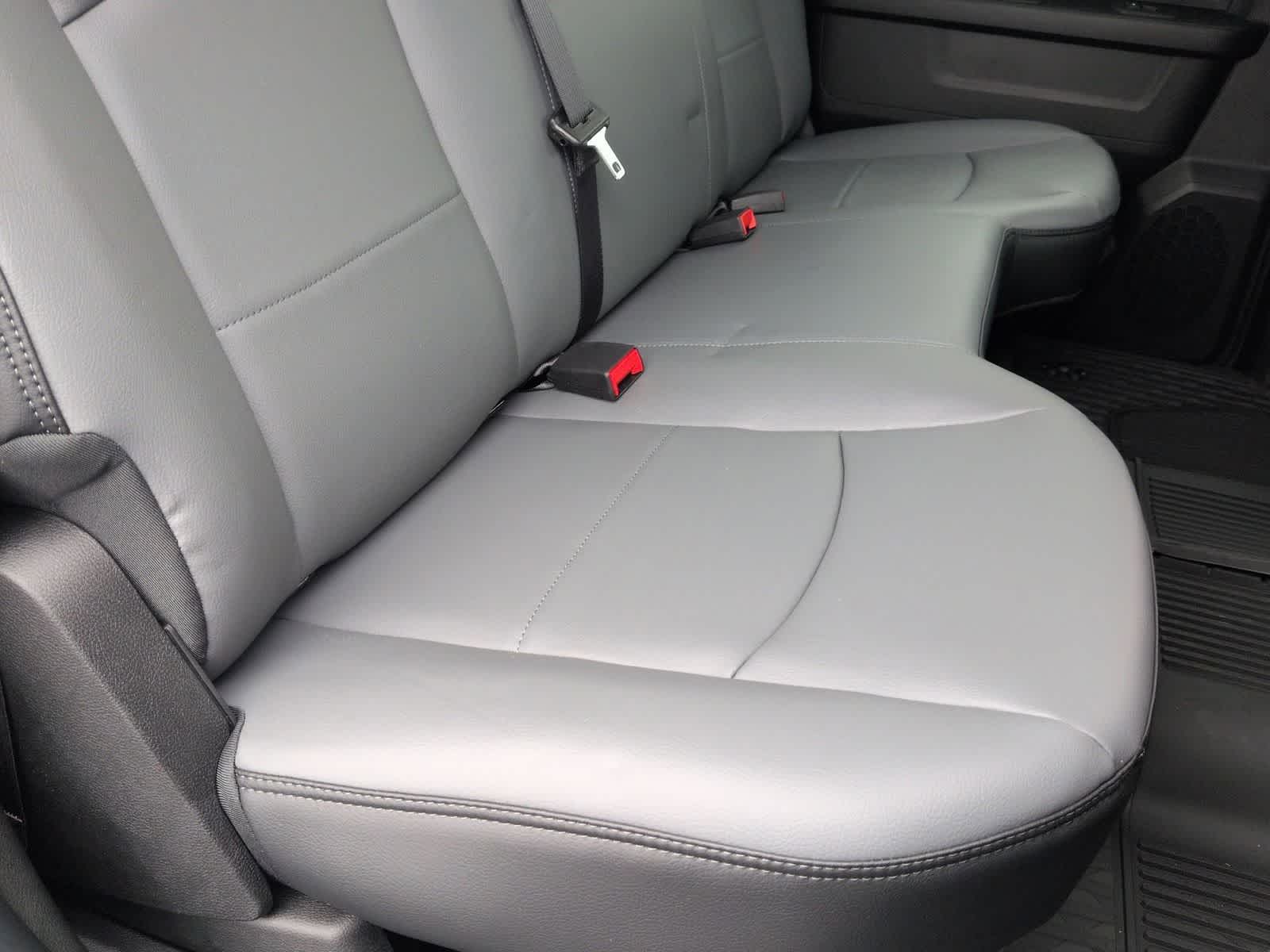 2026 RAM 3500 RAM 3500 TRADESMAN CREW CAB 4X4 8' BOX