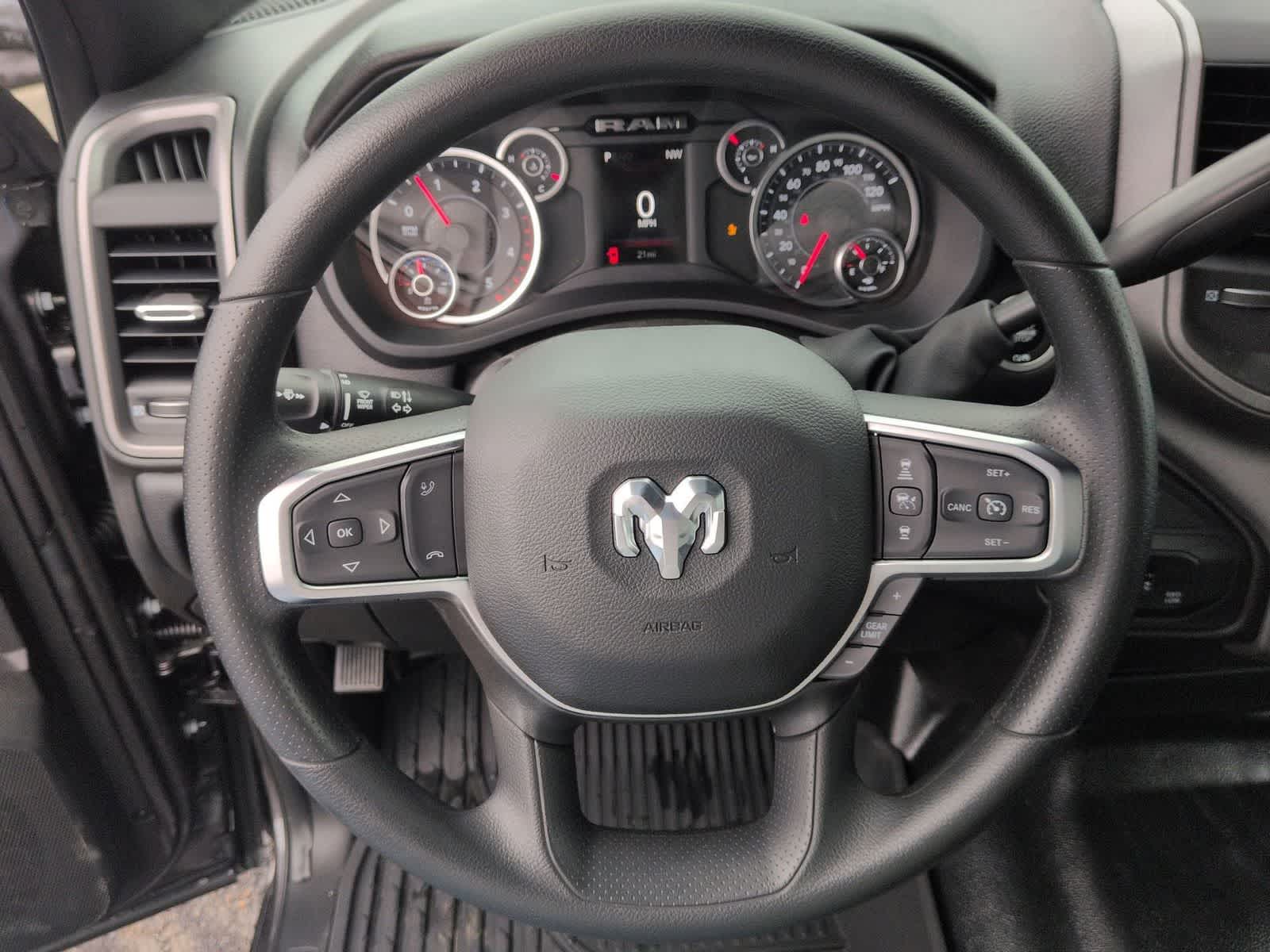 2026 RAM 3500 RAM 3500 TRADESMAN CREW CAB 4X4 8' BOX