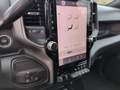 2026 RAM 3500 RAM 3500 TRADESMAN CREW CAB 4X4 8' BOX