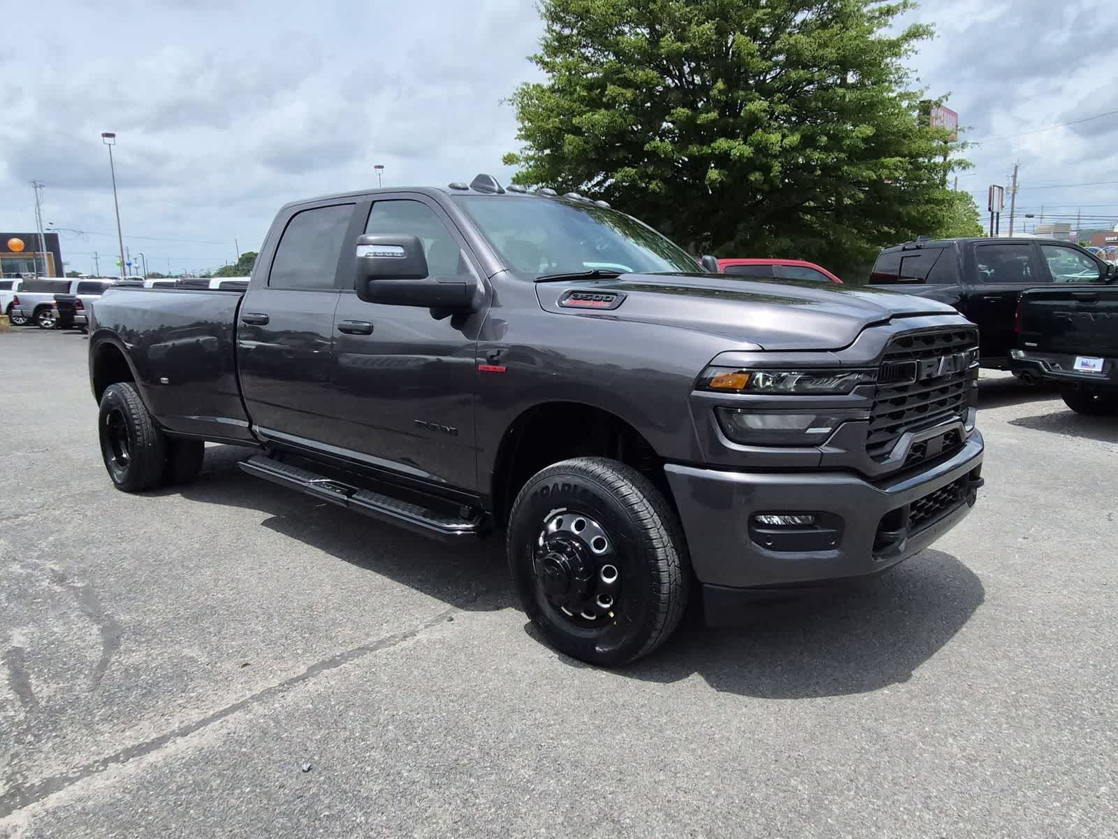 2026 RAM 3500 RAM 3500 BIG HORN CREW CAB 4X4 8' BOX
