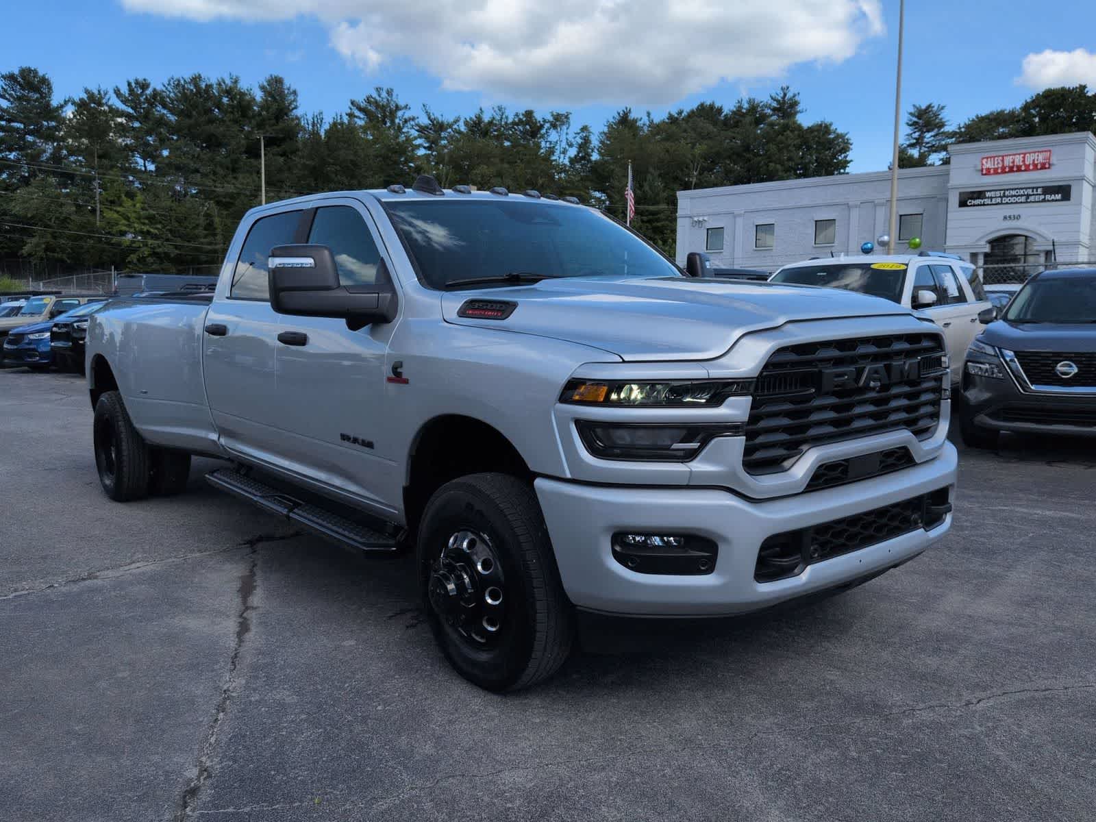 2026 RAM 3500 RAM 3500 BIG HORN CREW CAB 4X4 8' BOX
