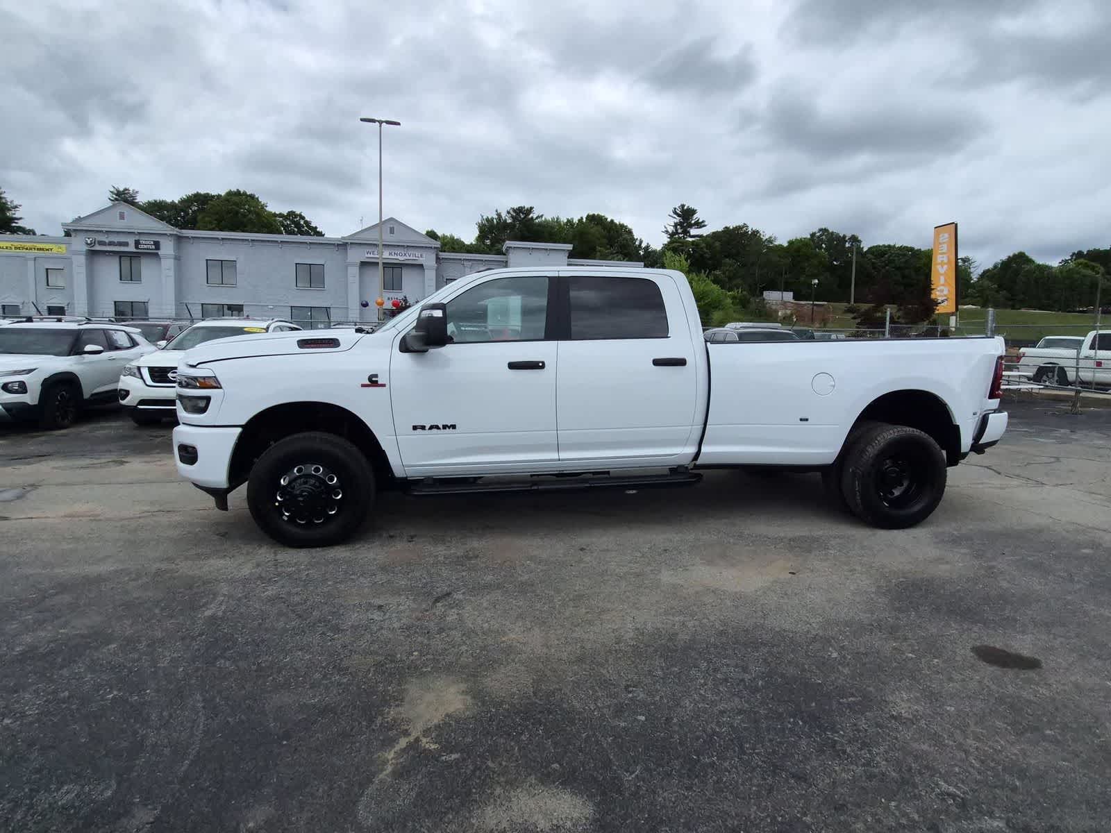 2026 RAM 3500 RAM 3500 BIG HORN CREW CAB 4X4 8' BOX