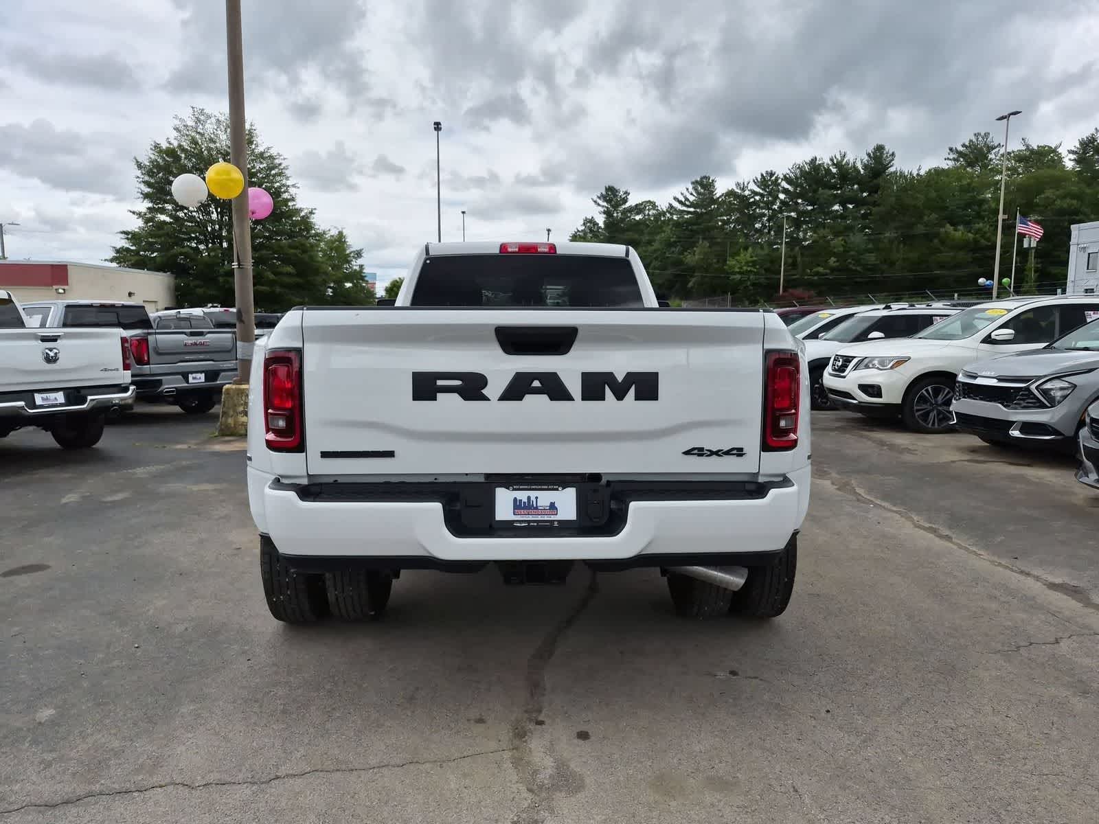 2026 RAM 3500 RAM 3500 BIG HORN CREW CAB 4X4 8' BOX