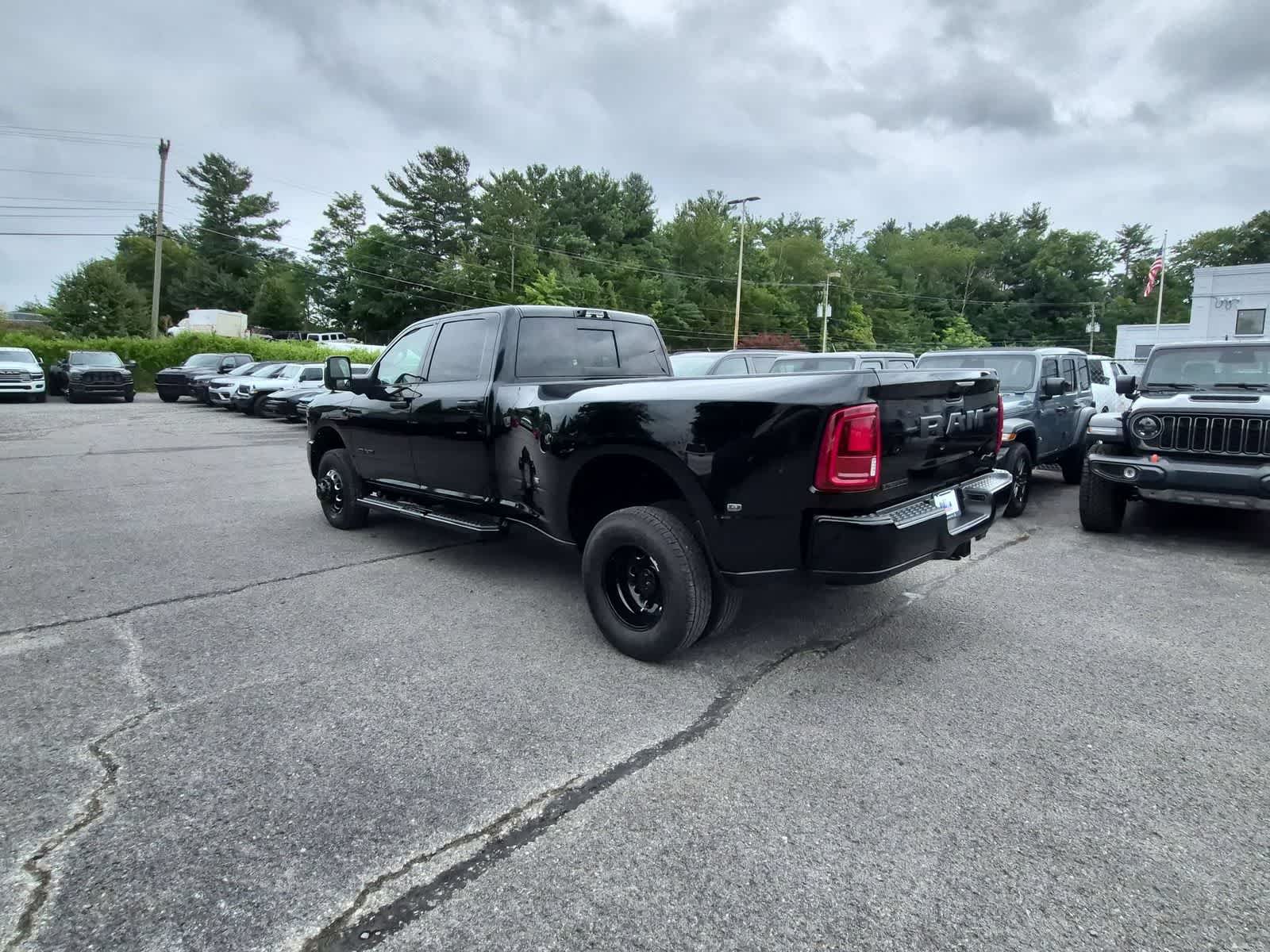 2026 RAM 3500 RAM 3500 BIG HORN CREW CAB 4X4 8' BOX
