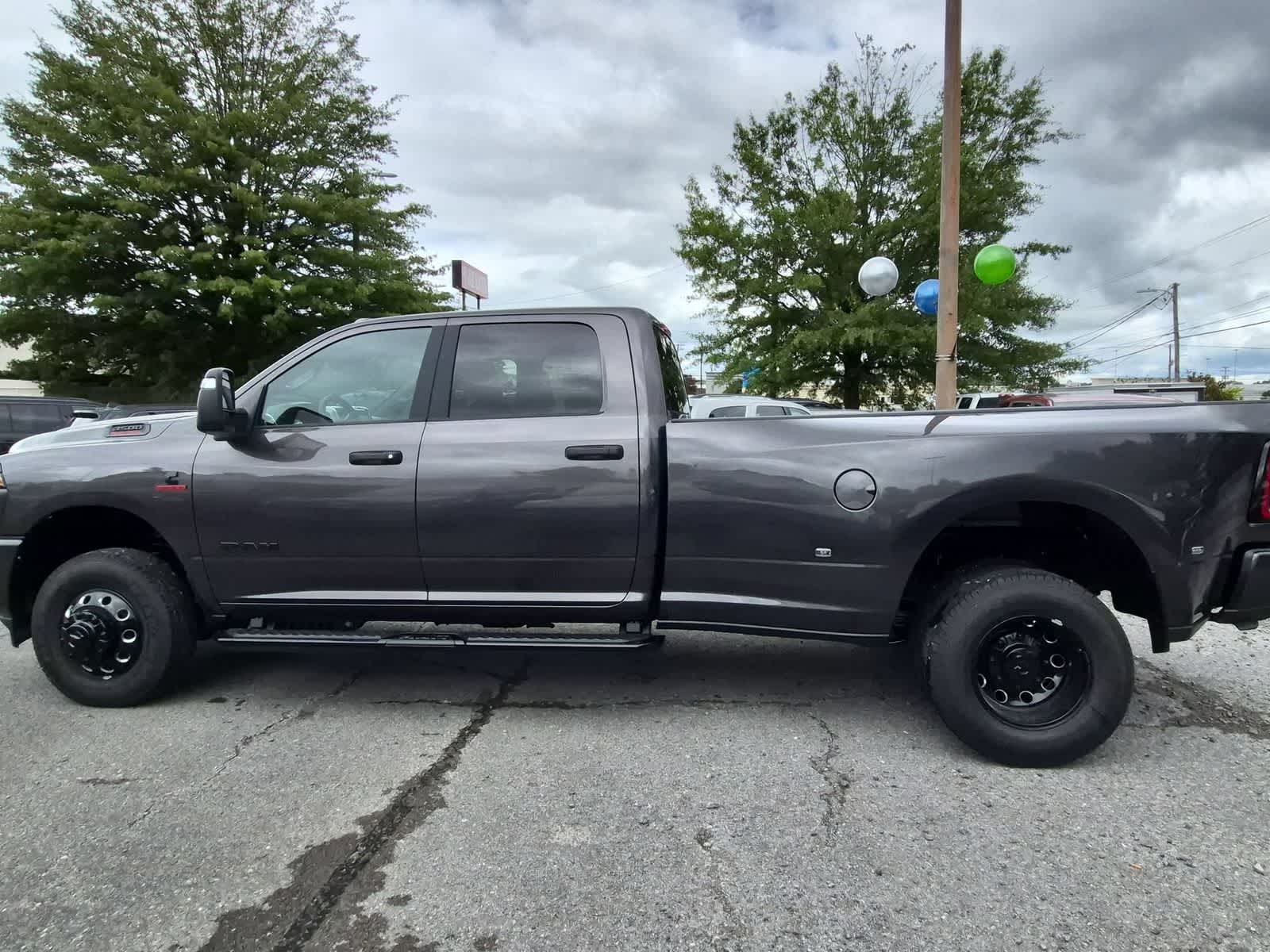 2026 RAM 3500 RAM 3500 BIG HORN CREW CAB 4X4 8' BOX