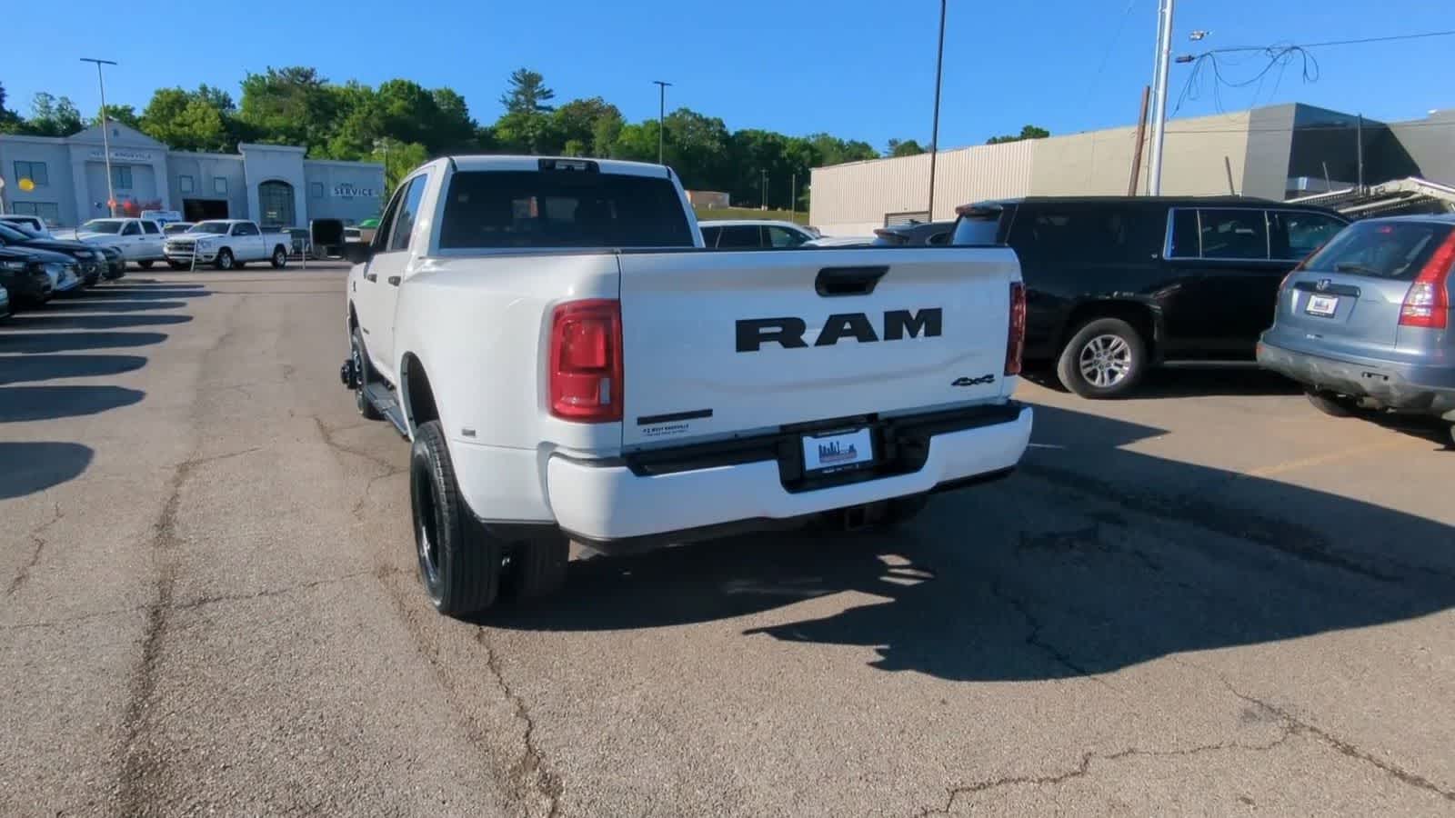 2026 RAM 3500 RAM 3500 BIG HORN CREW CAB 4X4 8' BOX