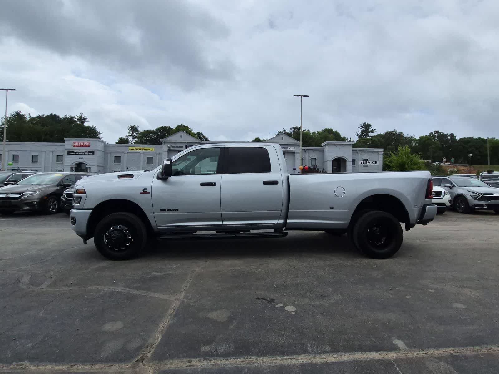 2026 RAM 3500 RAM 3500 BIG HORN CREW CAB 4X4 8' BOX