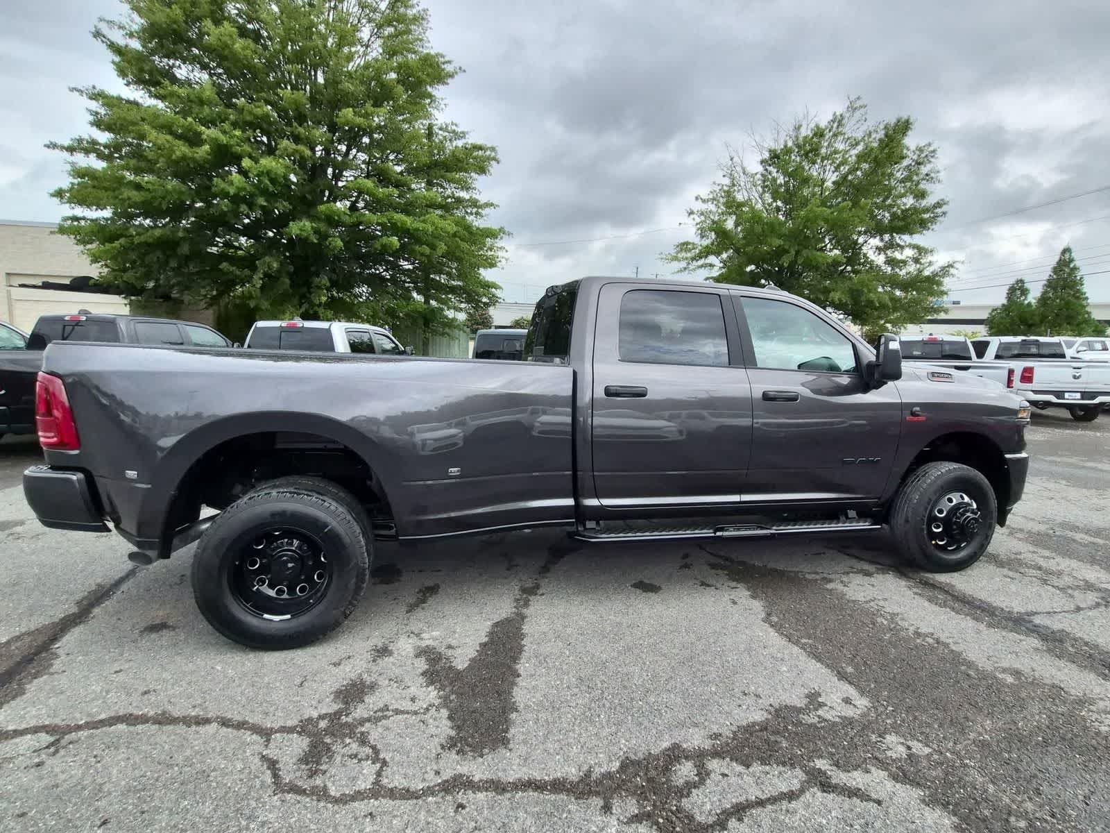 2026 RAM 3500 RAM 3500 BIG HORN CREW CAB 4X4 8' BOX