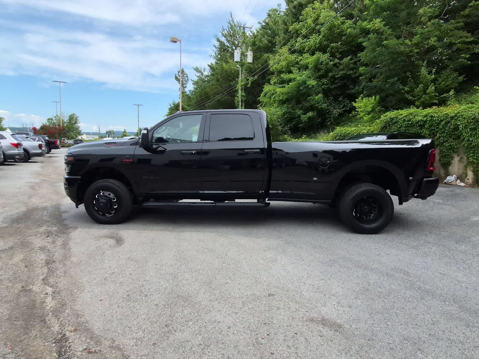 2026 RAM 3500 RAM 3500 BIG HORN CREW CAB 4X4 8' BOX