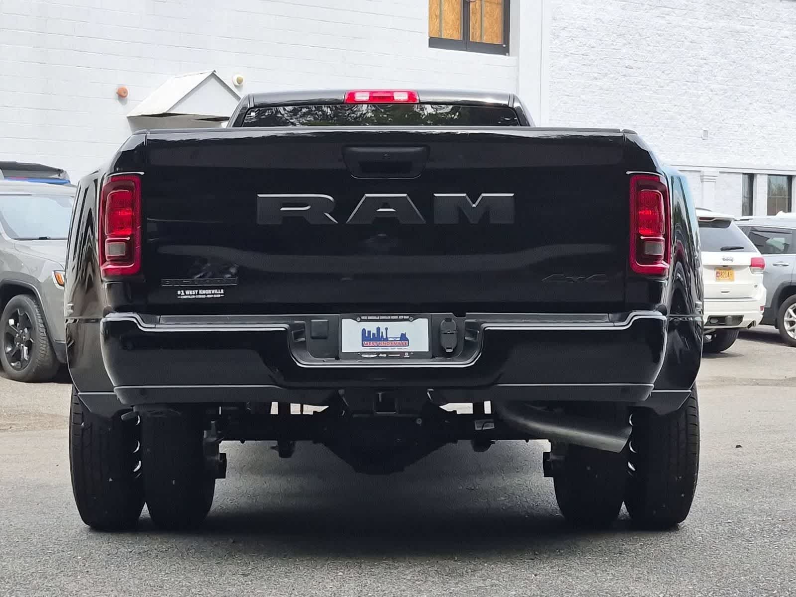 2026 RAM 3500 RAM 3500 BIG HORN CREW CAB 4X4 8' BOX