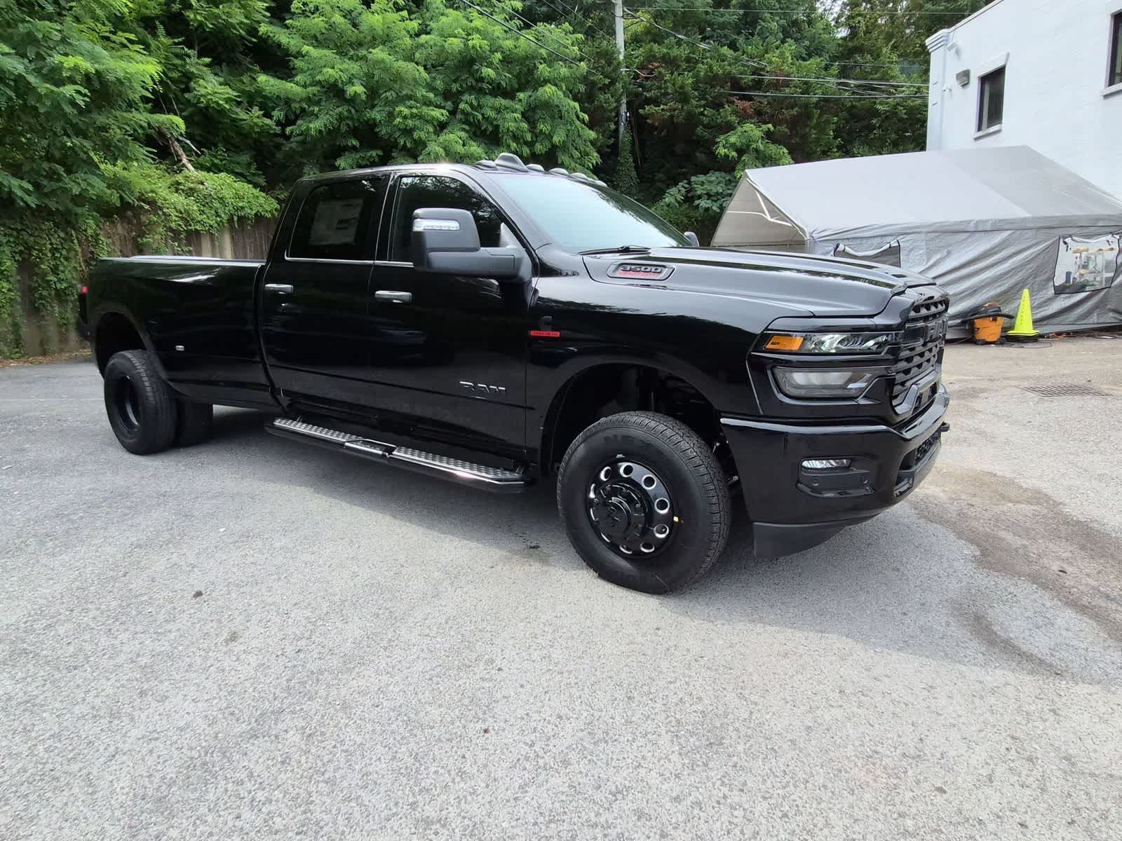 2026 RAM 3500 RAM 3500 BIG HORN CREW CAB 4X4 8' BOX