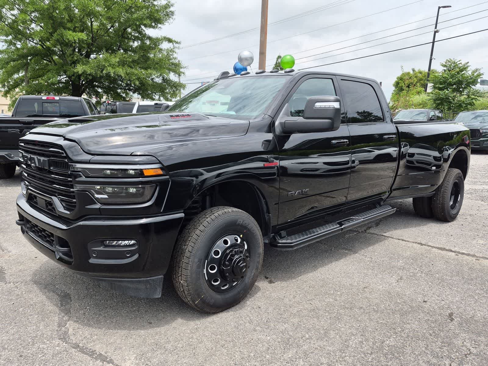 2026 RAM 3500 RAM 3500 LARAMIE CREW CAB 4X4 8' BOX