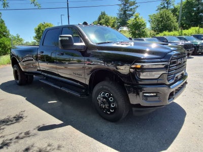 2026 RAM 3500 RAM 3500 LARAMIE CREW CAB 4X4 8' BOX