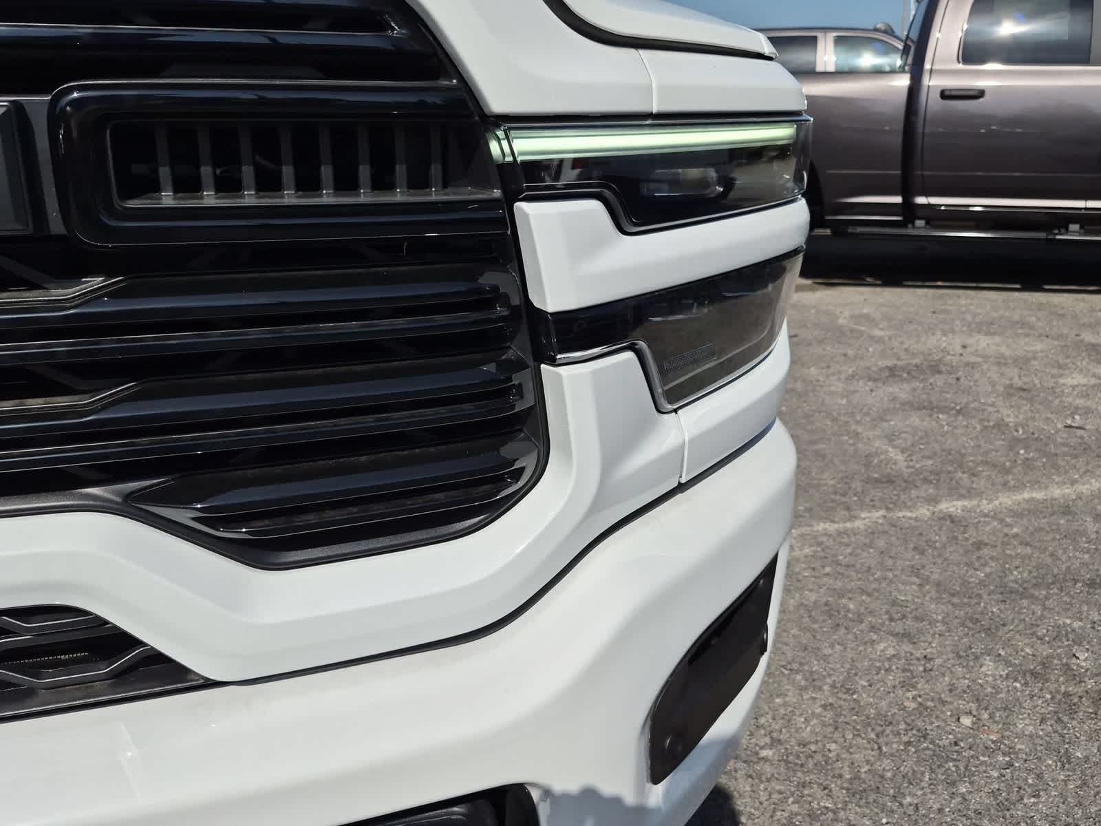 2026 RAM 3500 RAM 3500 LARAMIE CREW CAB 4X4 8' BOX