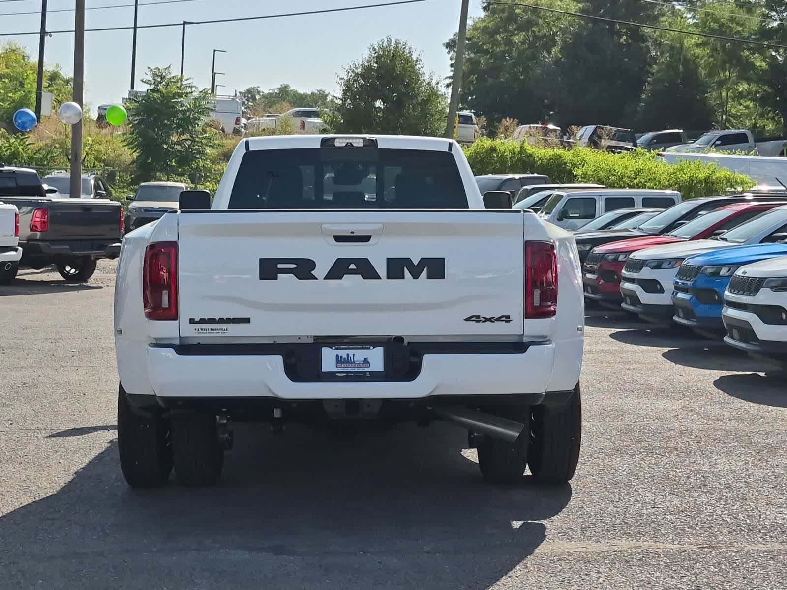 2026 RAM 3500 RAM 3500 LARAMIE CREW CAB 4X4 8' BOX