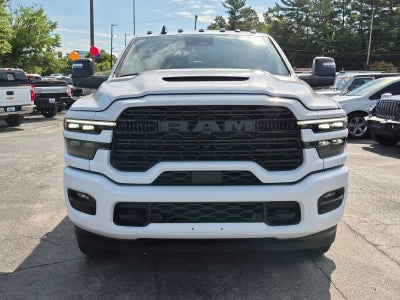 2026 RAM 3500 RAM 3500 LARAMIE CREW CAB 4X4 8' BOX