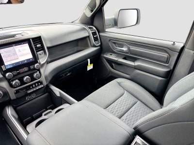 2026 RAM 1500 RAM 1500 EXPRESS CREW CAB 4X4 5'7' BOX