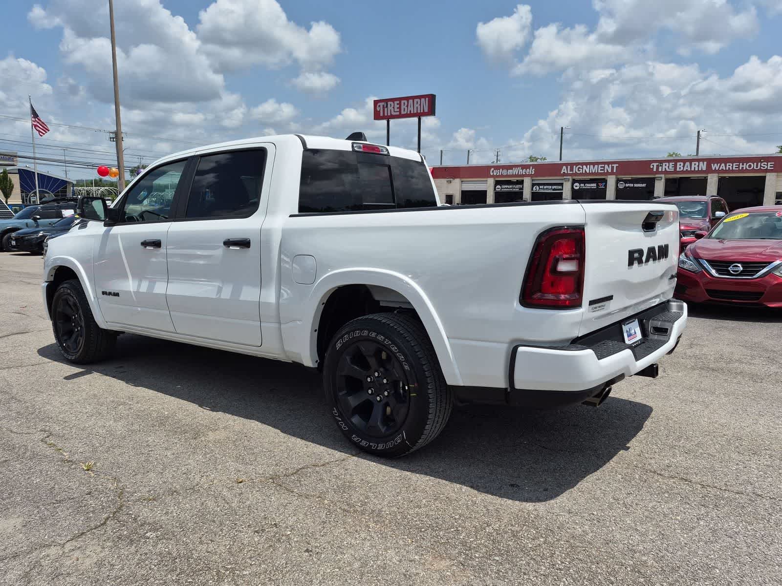 2026 RAM 1500 RAM 1500 BIG HORN CREW CAB 4X4 5'7' BOX