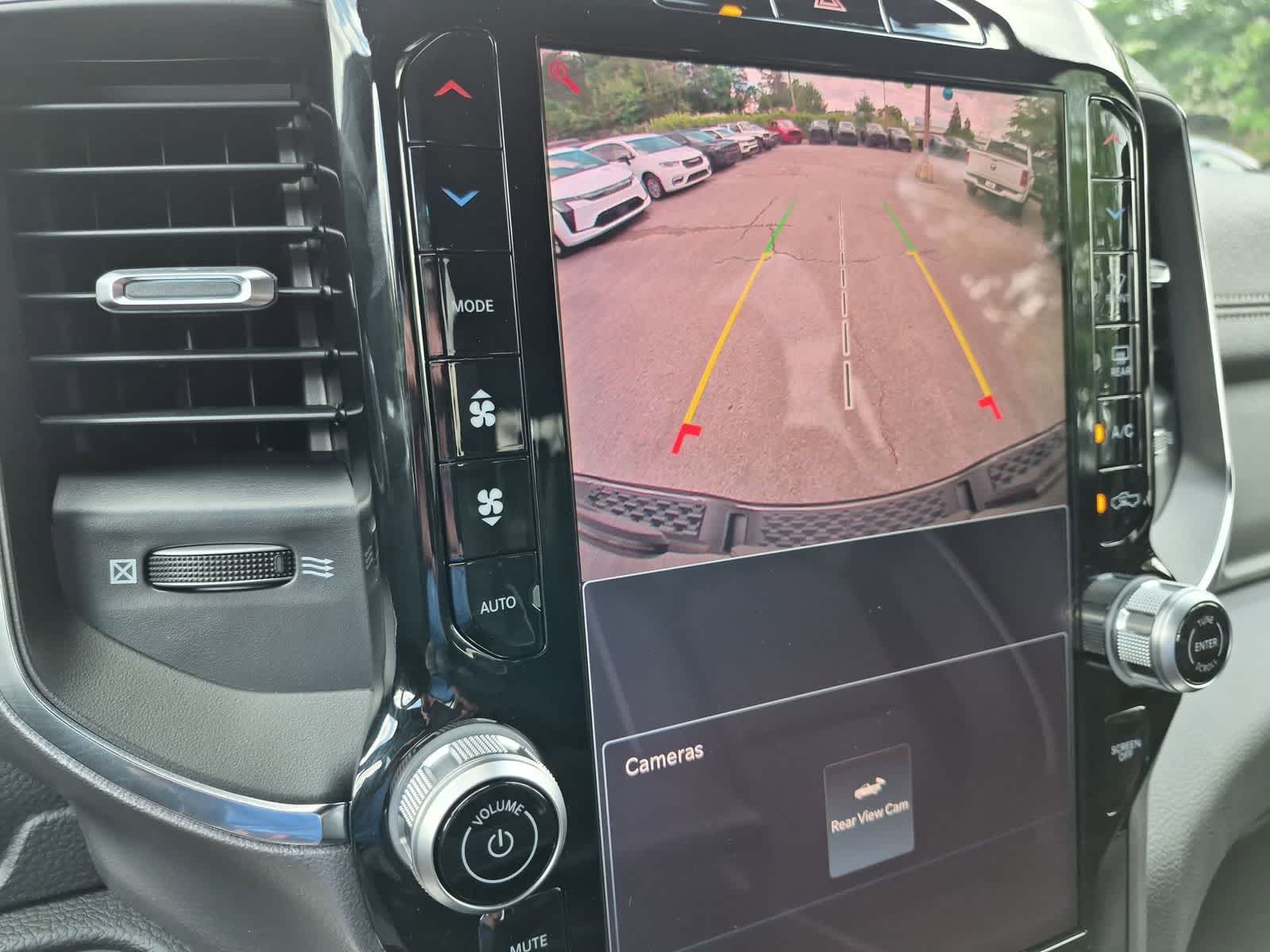 2026 RAM 1500 RAM 1500 LARAMIE CREW CAB 4X4 5'7' BOX