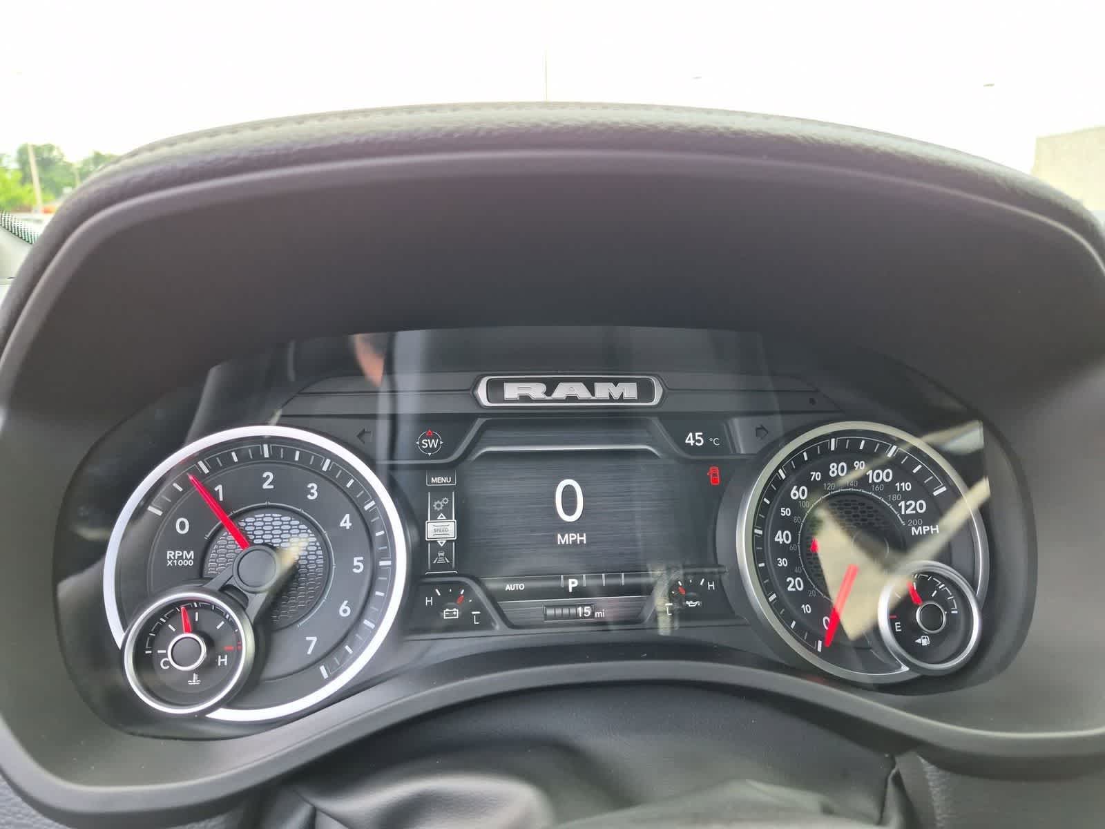 2026 RAM 1500 RAM 1500 LARAMIE CREW CAB 4X4 5'7' BOX
