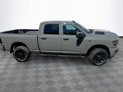2027 RAM 2500 RAM 2500 BLACK EXPRESS CREW CAB 4X4 6'4' BOX