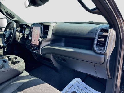 2026 RAM 2500 RAM 2500 TRADESMAN CREW CAB 4X4 6'4' BOX