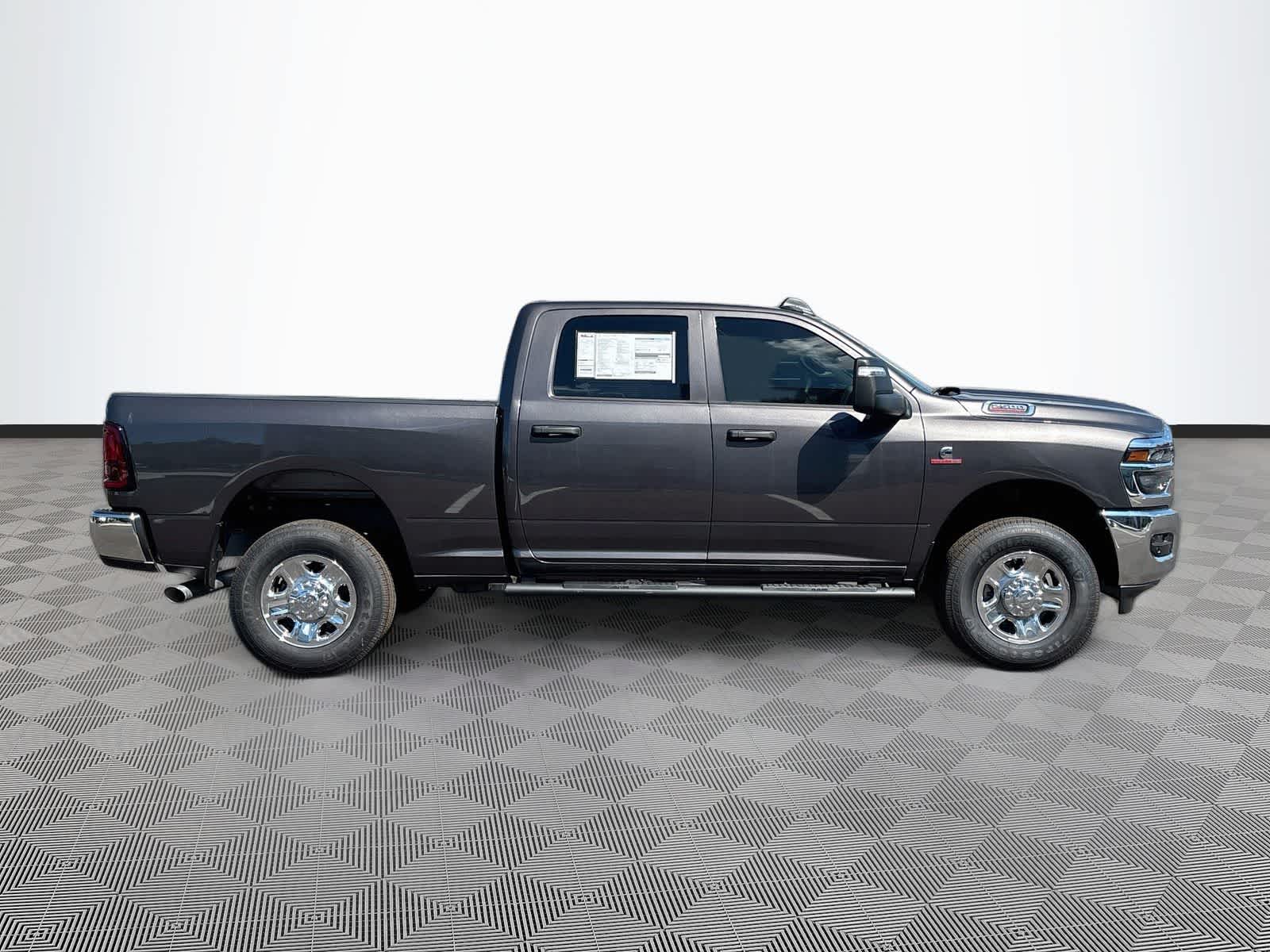2026 RAM 2500 RAM 2500 TRADESMAN CREW CAB 4X4 6'4' BOX
