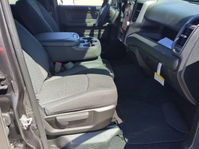 2026 RAM 2500 RAM 2500 BLACK EXPRESS CREW CAB 4X4 6'4' BOX