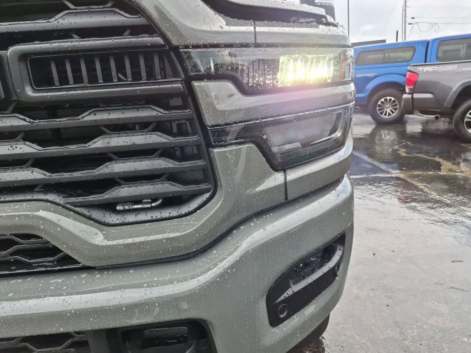 2026 RAM 2500 RAM 2500 BLACK EXPRESS CREW CAB 4X4 6'4' BOX