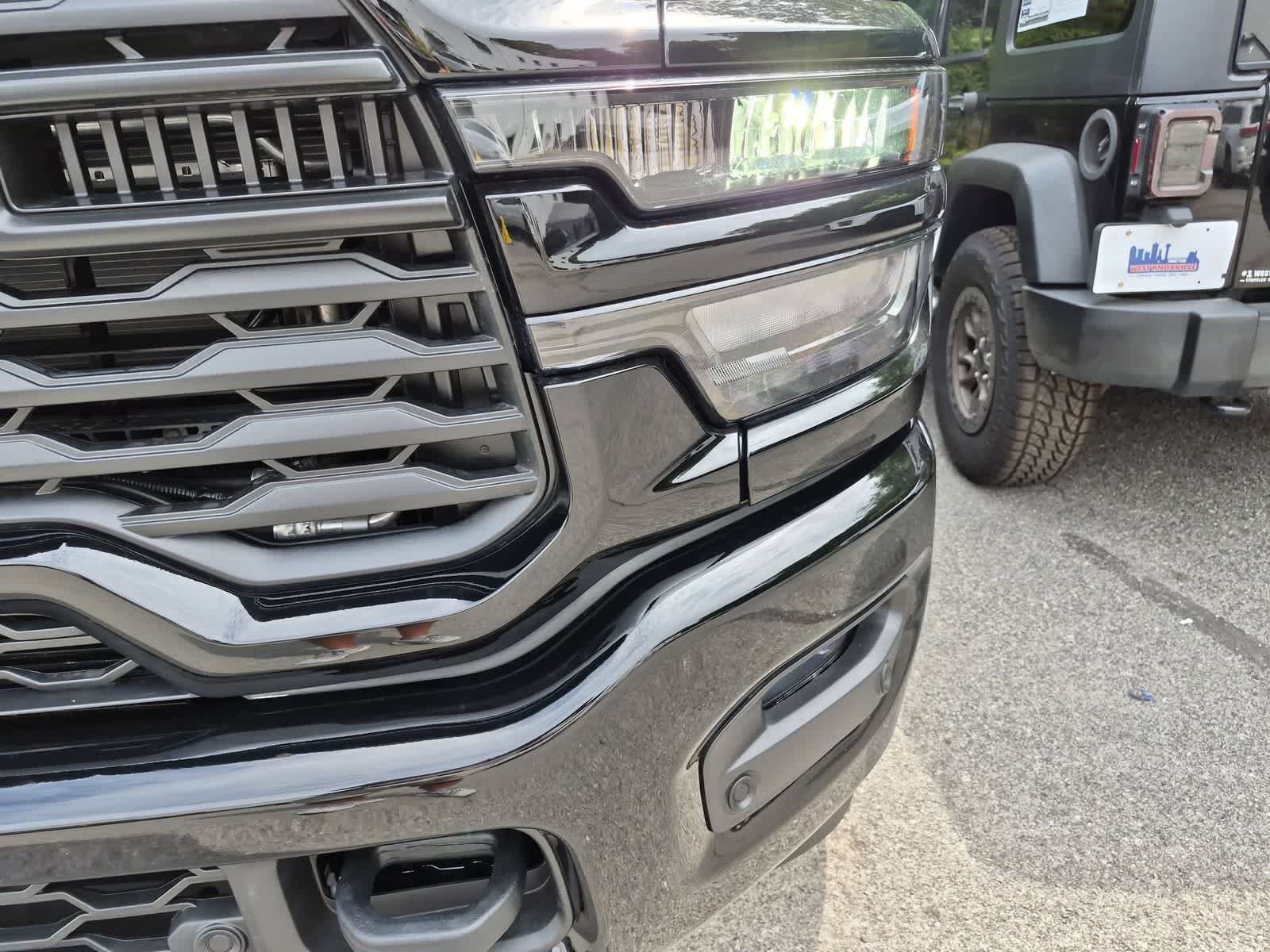 2026 RAM 2500 RAM 2500 BLACK EXPRESS CREW CAB 4X4 6'4' BOX