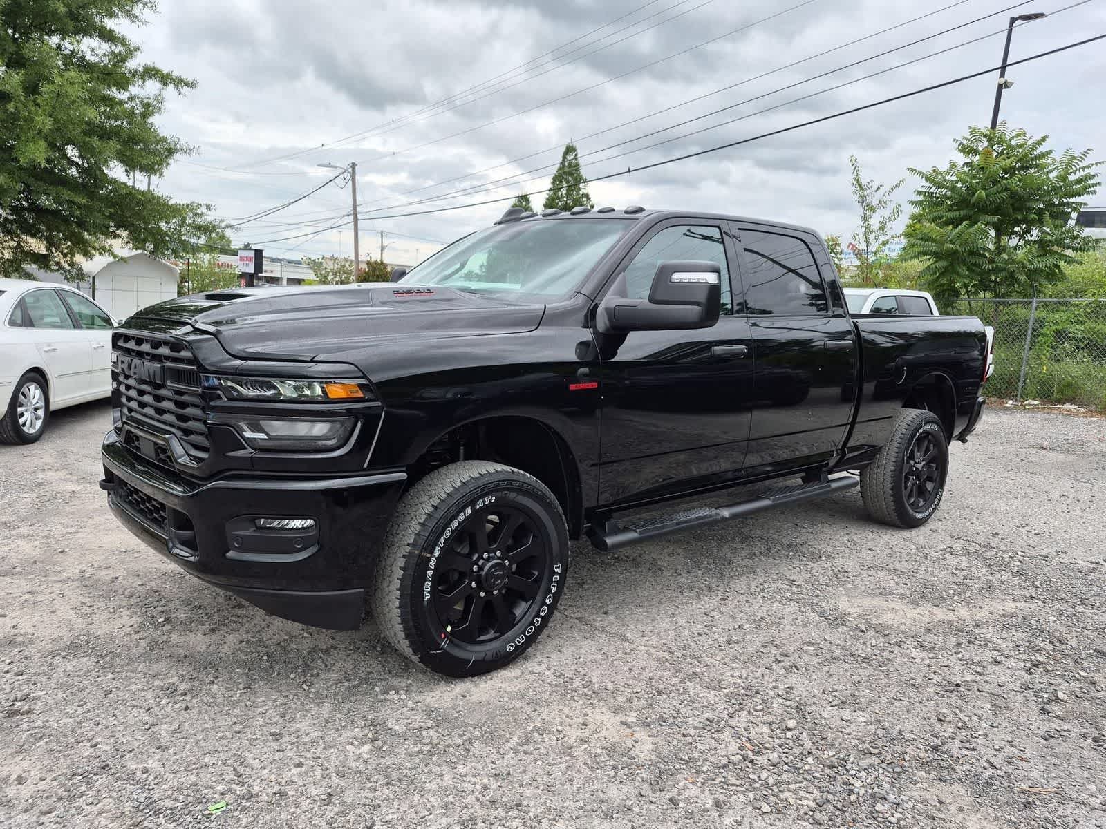 2026 RAM 2500 RAM 2500 BLACK EXPRESS CREW CAB 4X4 6'4' BOX