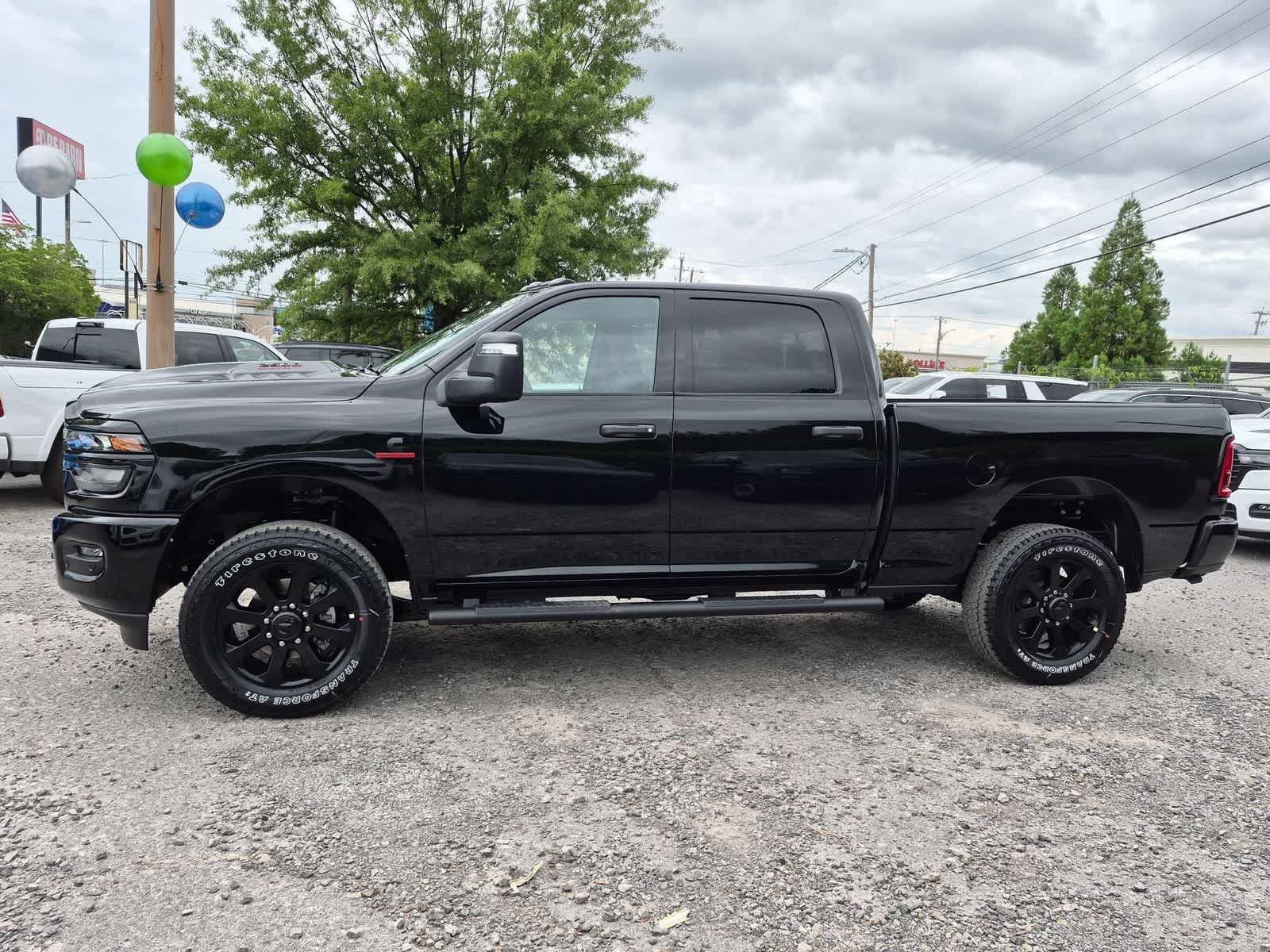 2026 RAM 2500 RAM 2500 BLACK EXPRESS CREW CAB 4X4 6'4' BOX