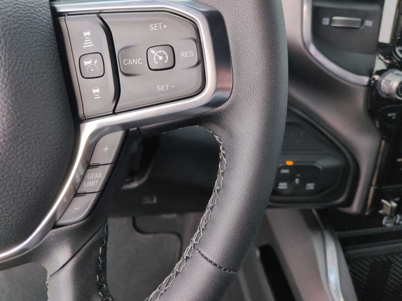 2026 RAM 2500 RAM 2500 LARAMIE CREW CAB 4X4 6'4' BOX